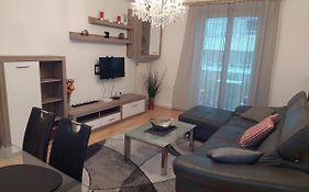 3-Rooms Apartment For Up To 4 Persons Near To Prater